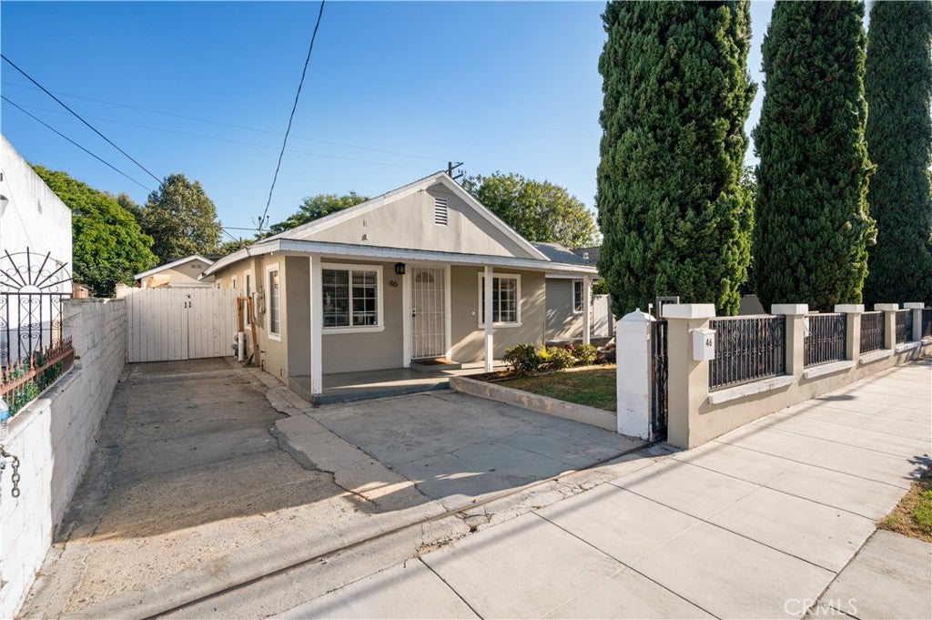 46 Pleasant Street