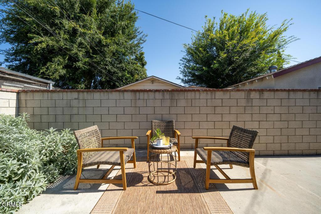 11433 Hallwood Drive