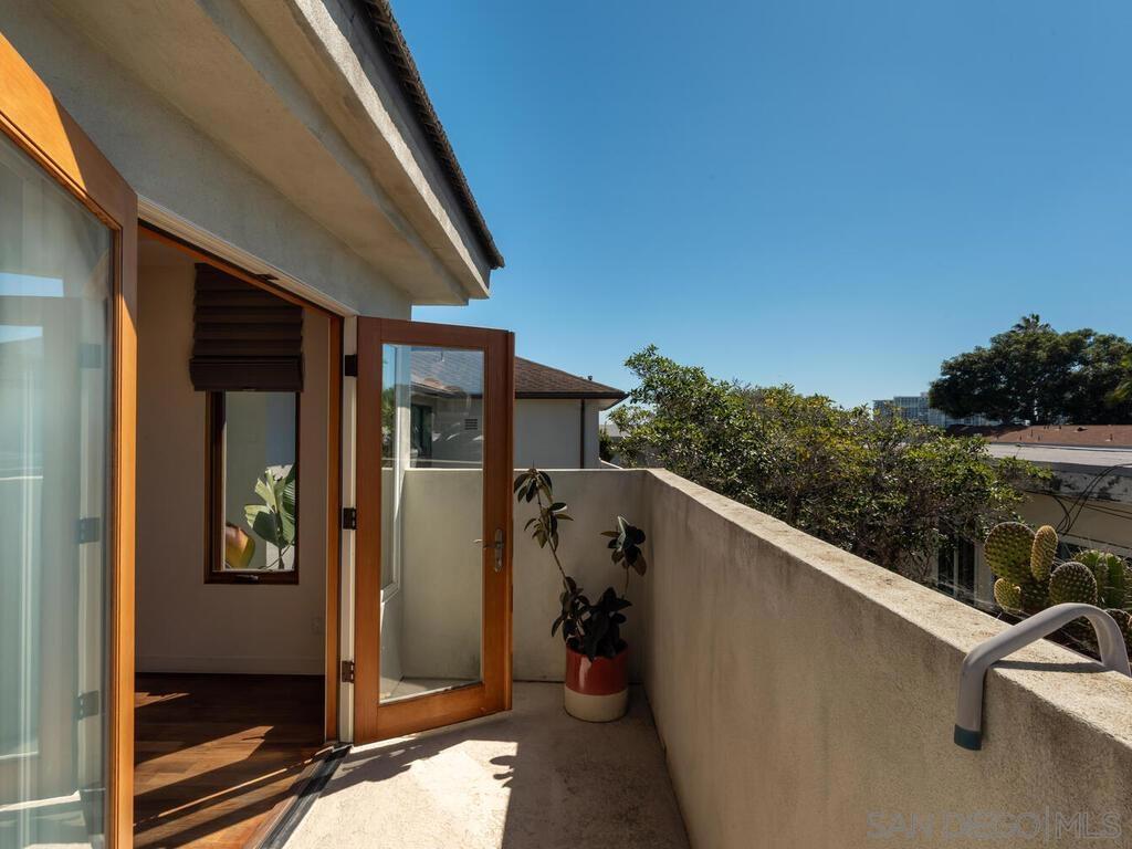 Coronado Village - Residential Lease
