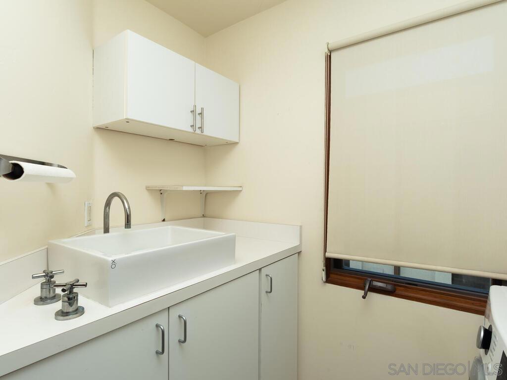 Coronado Village - Residential Lease