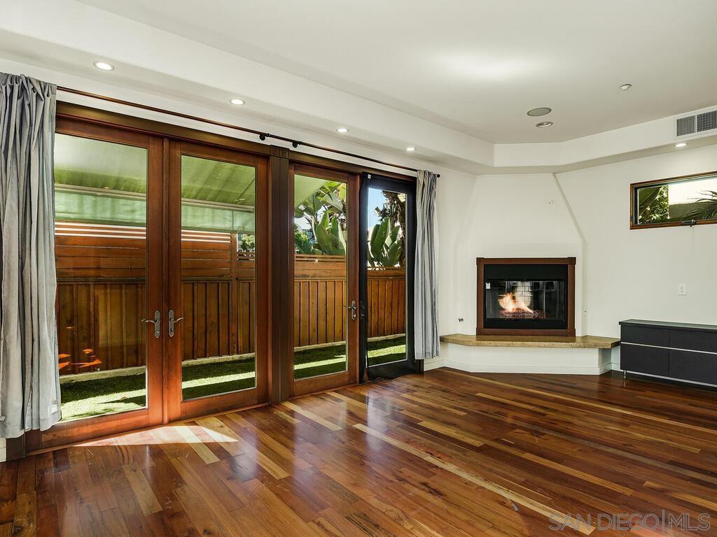 Coronado Village - Residential Lease