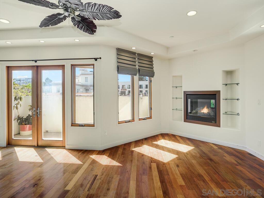 Coronado Village - Residential Lease