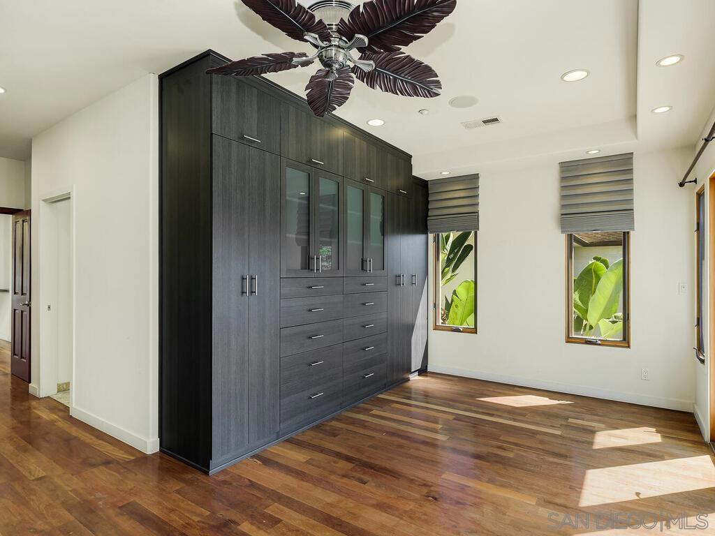 Coronado Village - Residential Lease