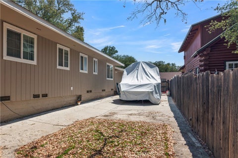 Tiny photo for 8039 Ready Road, Bradley, CA 93426 (MLS # NS26206413)