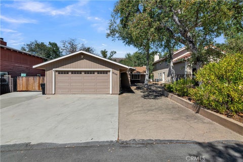 Tiny photo for 8039 Ready Road, Bradley, CA 93426 (MLS # NS26206413)
