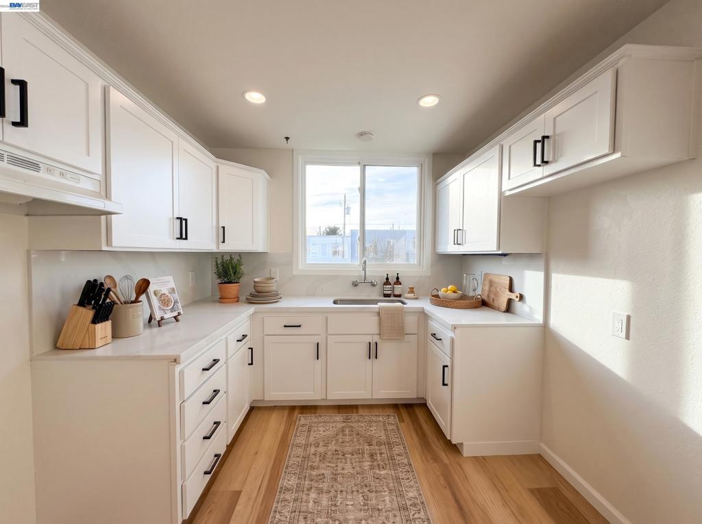 456 Abbot Ave