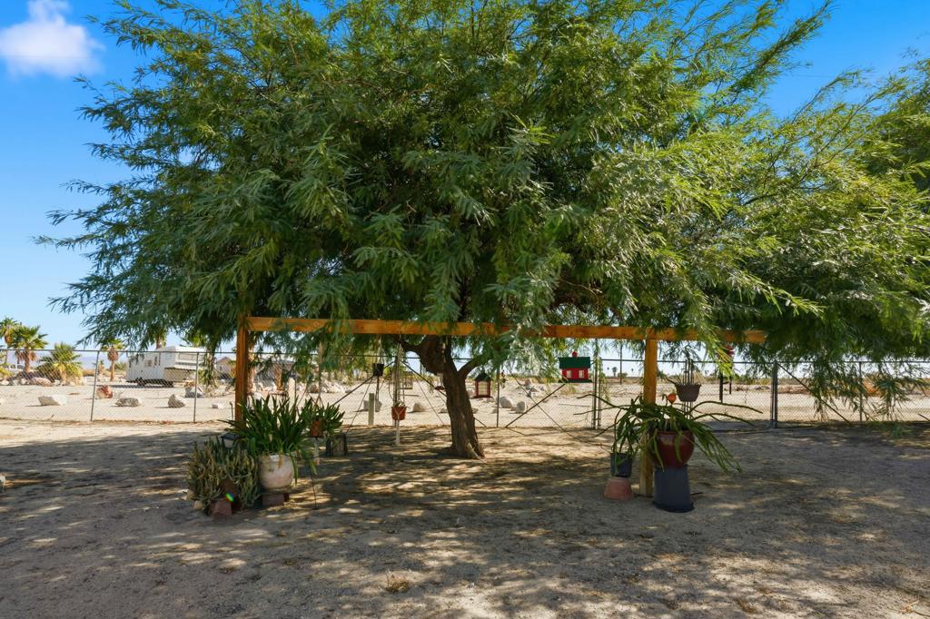 Vista Del Mar - Residential