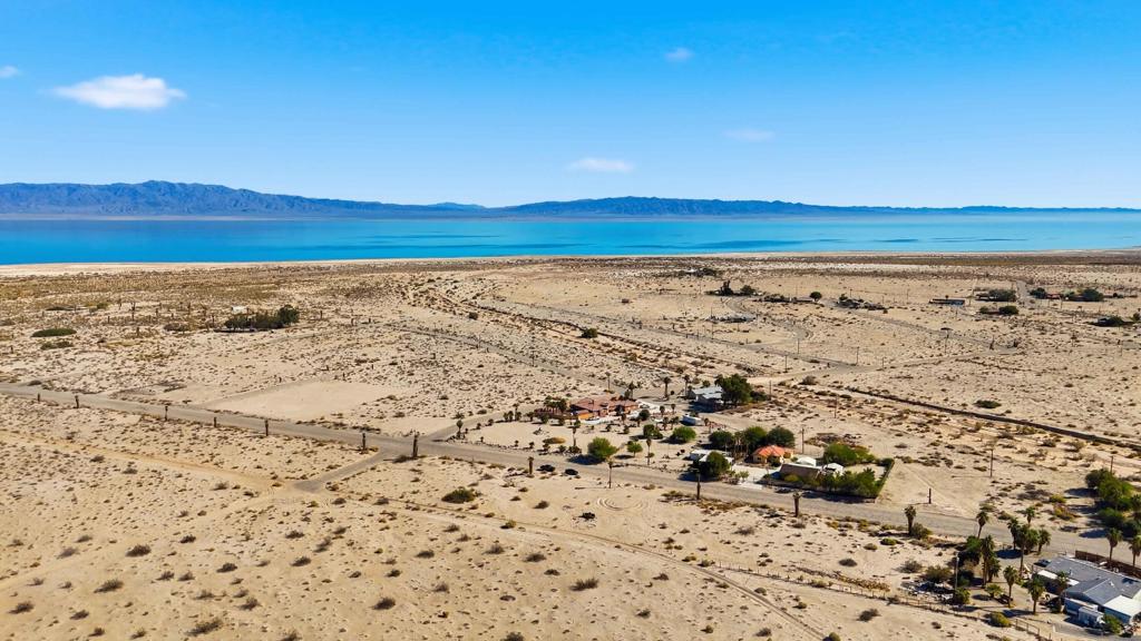 Vista Del Mar - Residential