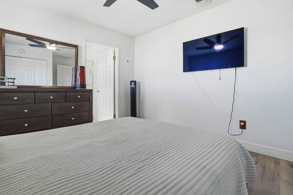 Vista Del Mar - Residential