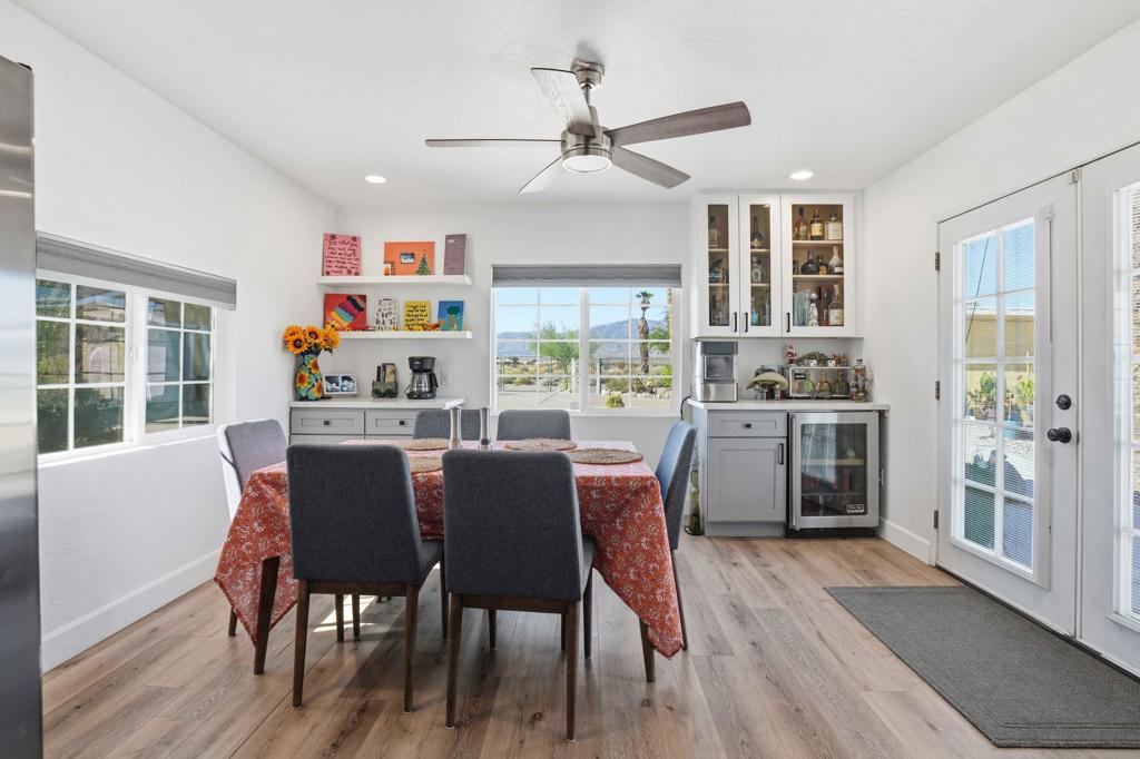 Vista Del Mar - Residential