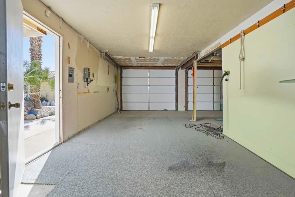 Vista Del Mar - Residential