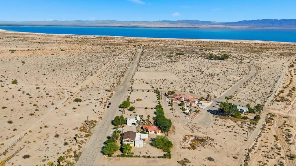 Vista Del Mar - Residential