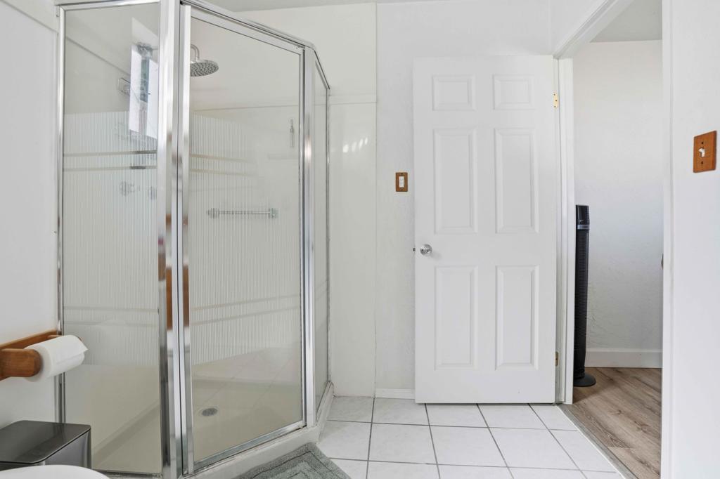 Vista Del Mar - Residential