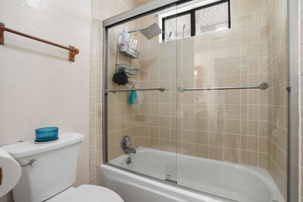 Vista Del Mar - Residential