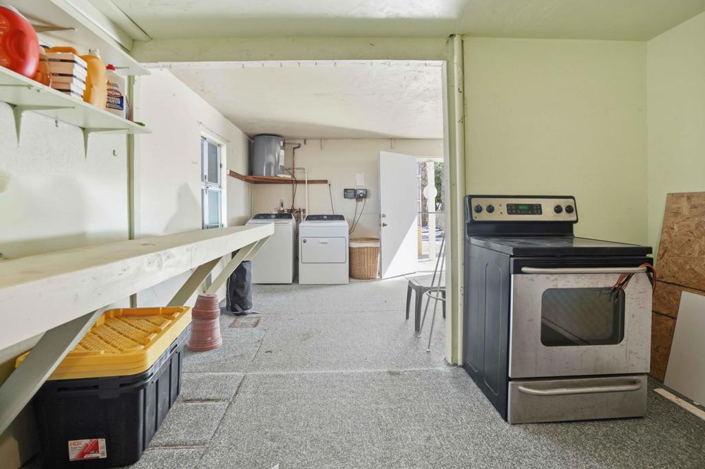 Vista Del Mar - Residential