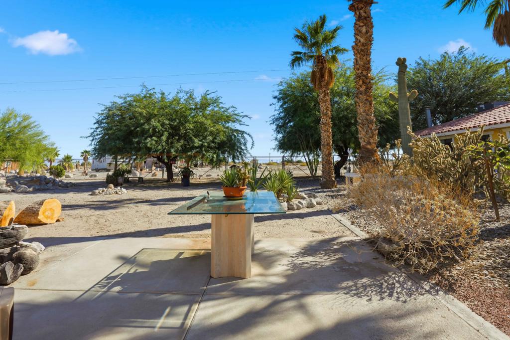 Vista Del Mar - Residential