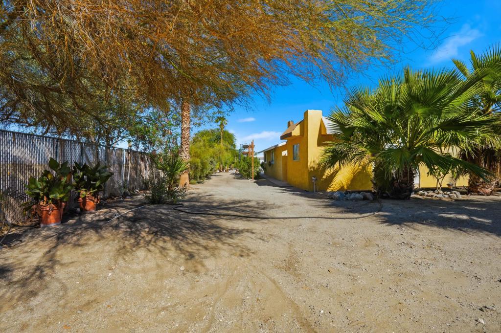 Vista Del Mar - Residential