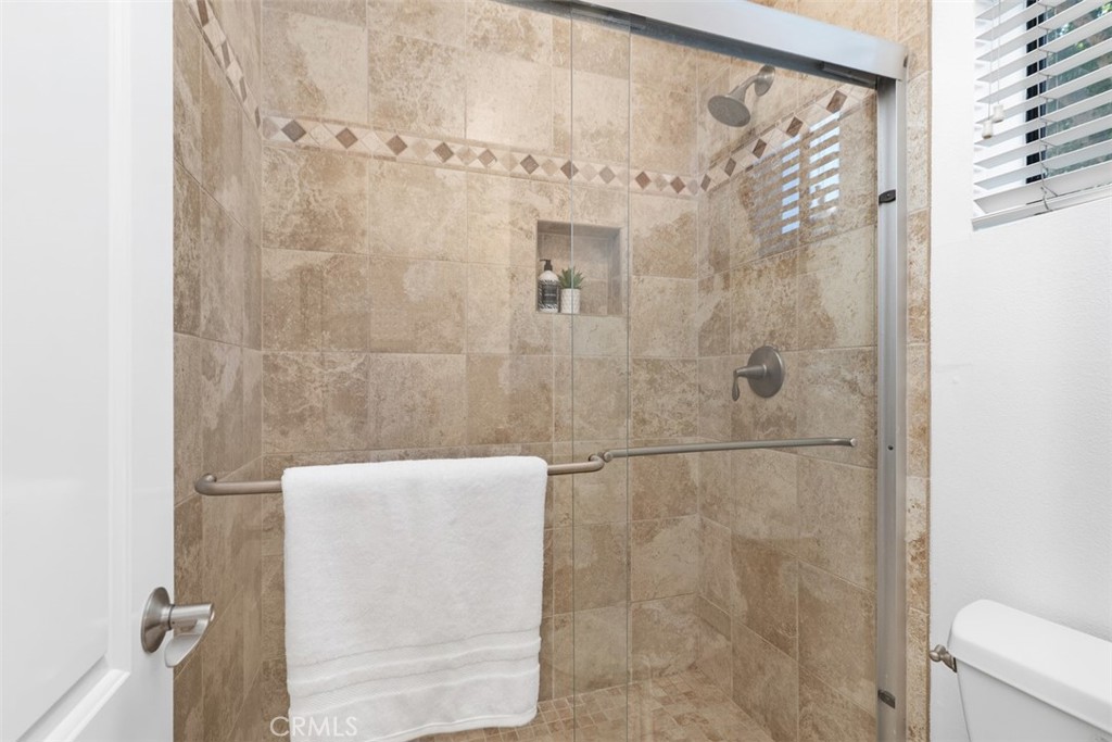 Laurels (LR) - Residential