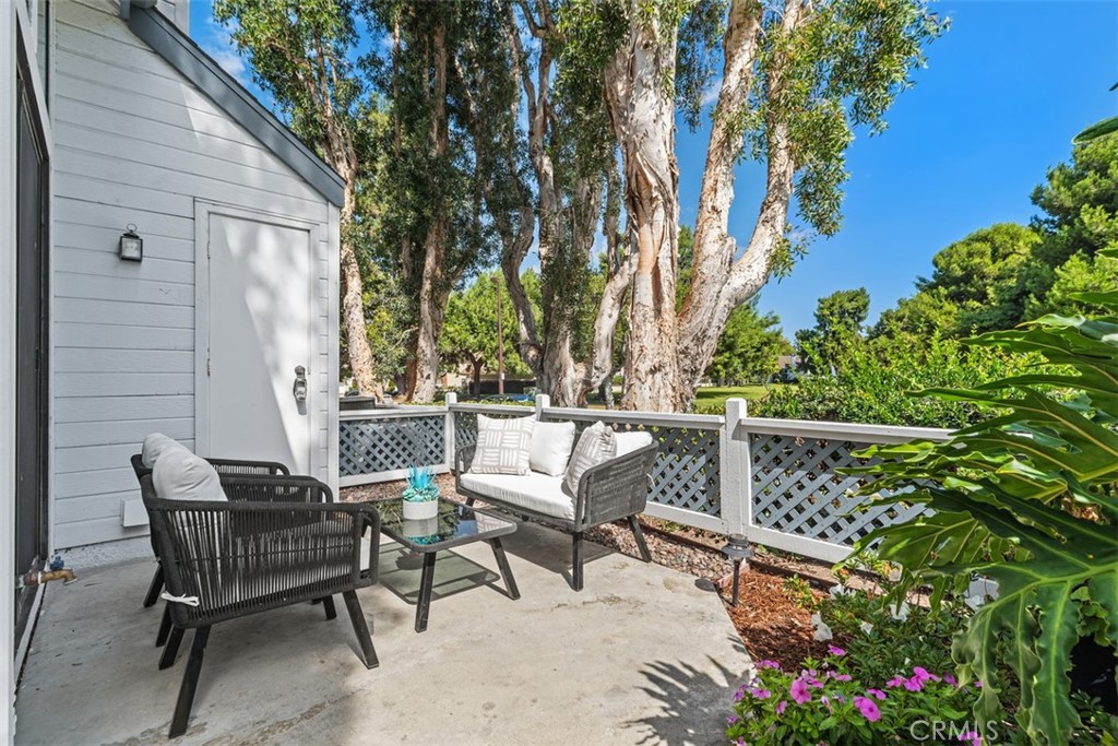 Laurels (LR) - Residential