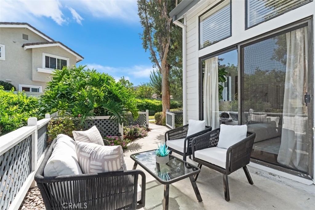 Laurels (LR) - Residential