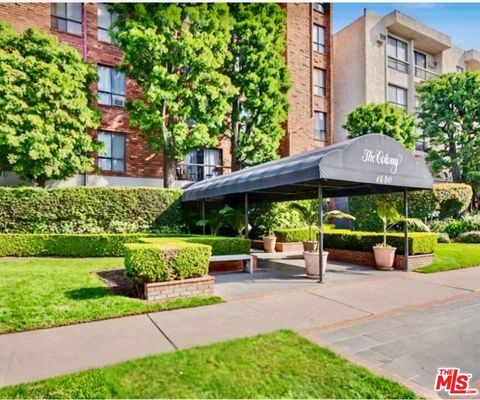 Photo of 1440 Veteran Avenue #214, Los Angeles, CA 90024 (MLS # 26833365)