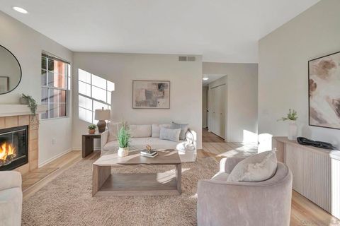 18644 Caminito Cantilena 265 San Diego CA 92128