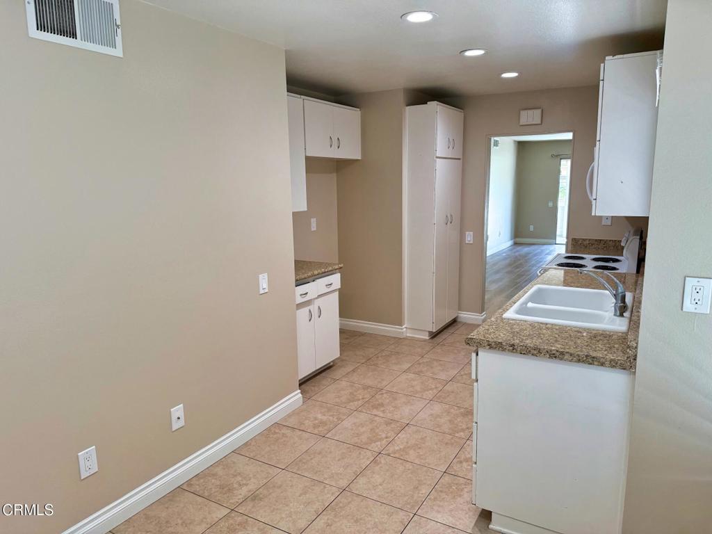 11224 Village 11