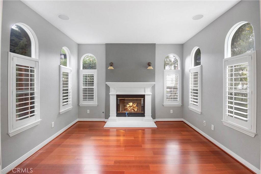 1 Bower Lane