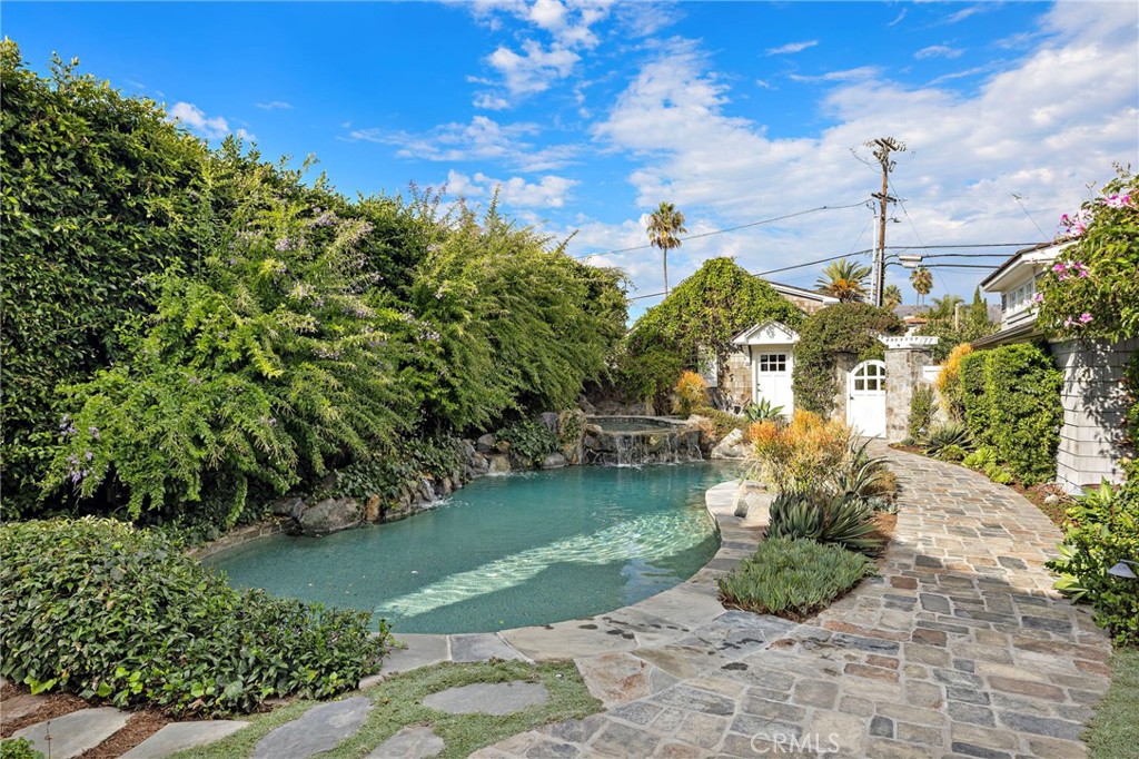Capistrano Bluffs (CS) - Residential