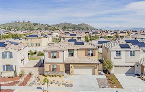 24334 Fair Oaks Court Menifee CA 92584