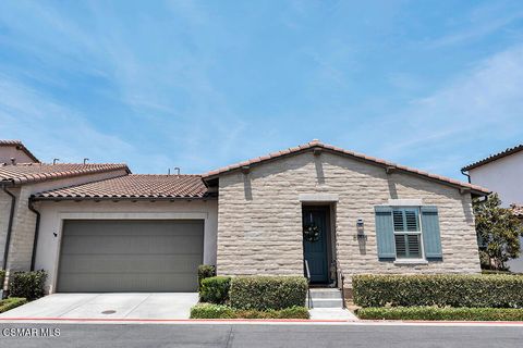 Photo of 5003 Inglenook Drive, Camarillo, CA 93012 (MLS # 226003563)