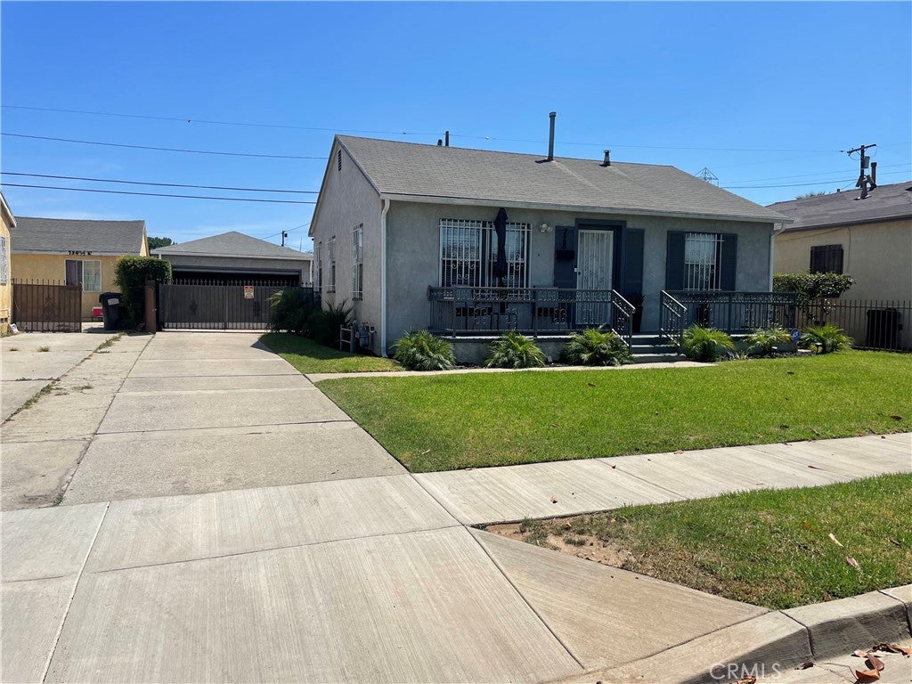 728 E 121st PL