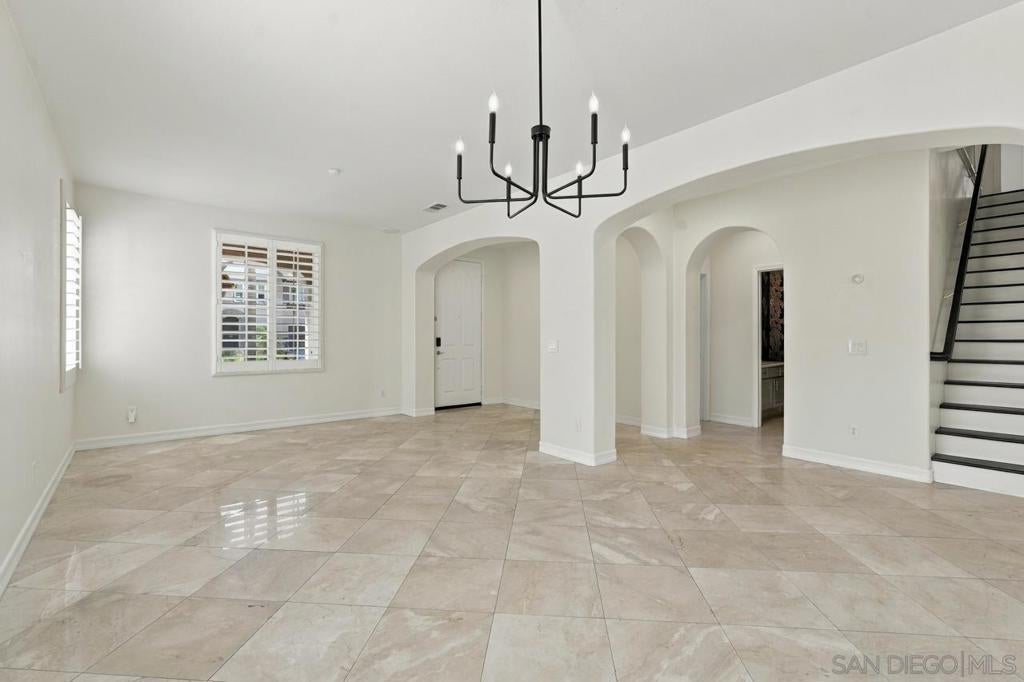 3805 Sacramento