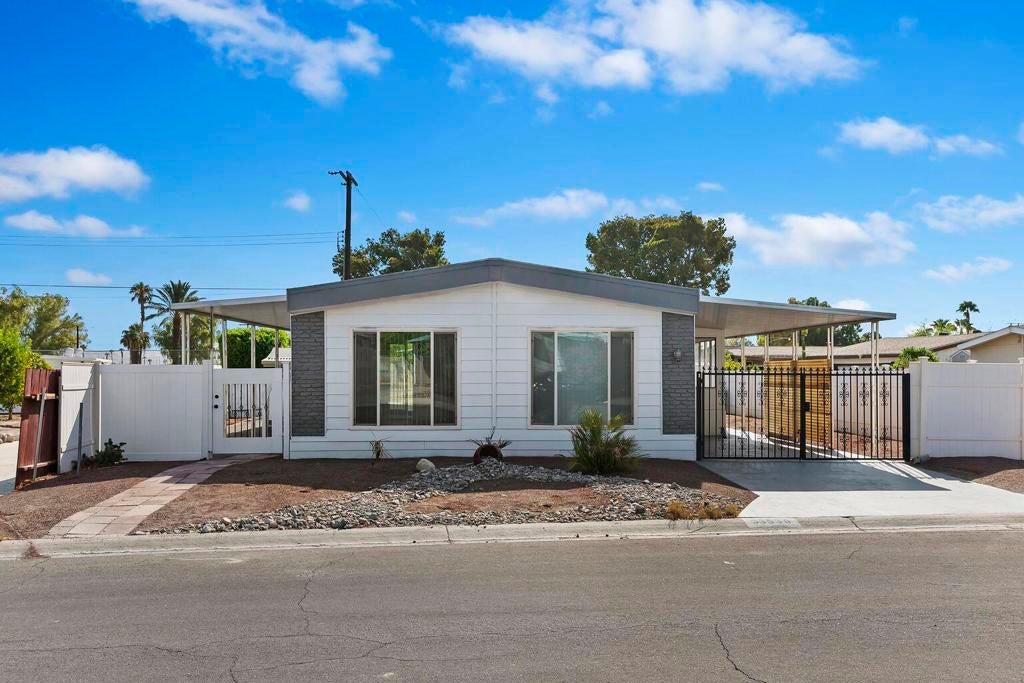 33530 Carlsbad Circle