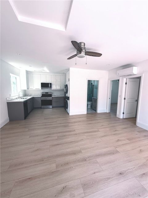 Photo of 4151 W 172nd St, Torrance, CA 90504 (MLS # SB26048684)