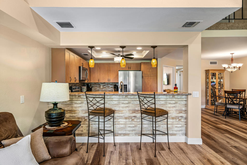 Woodhaven Country Cl - Residential