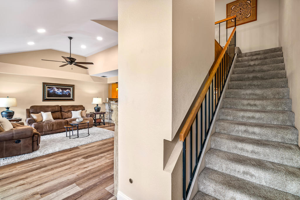 Woodhaven Country Cl - Residential