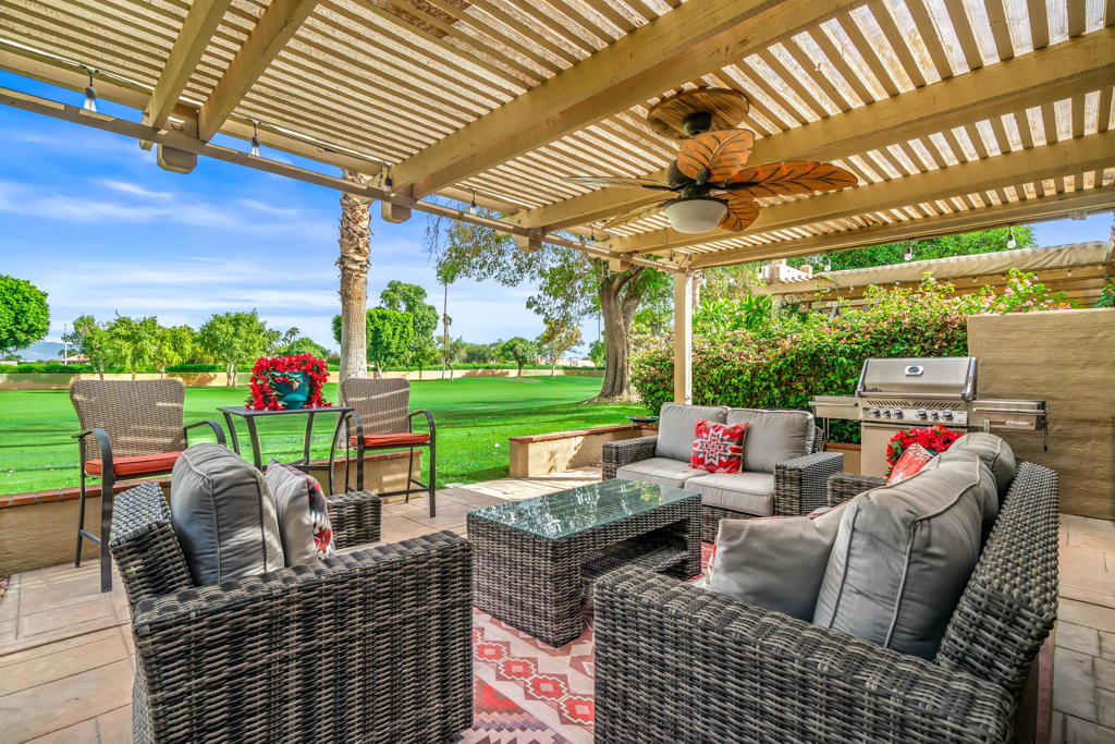 Woodhaven Country Cl - Residential