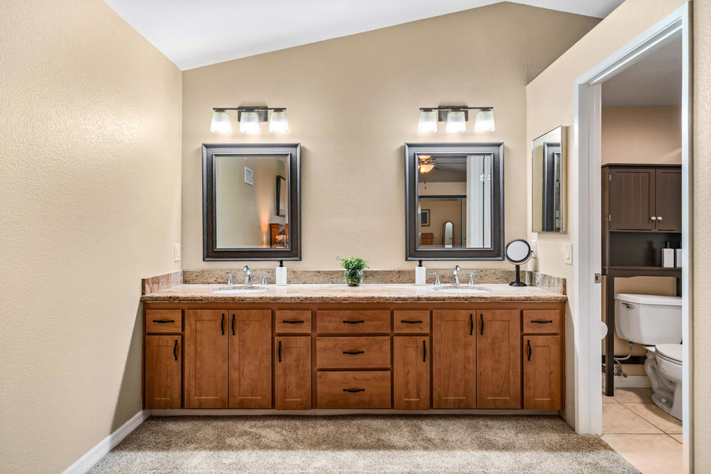 Woodhaven Country Cl - Residential