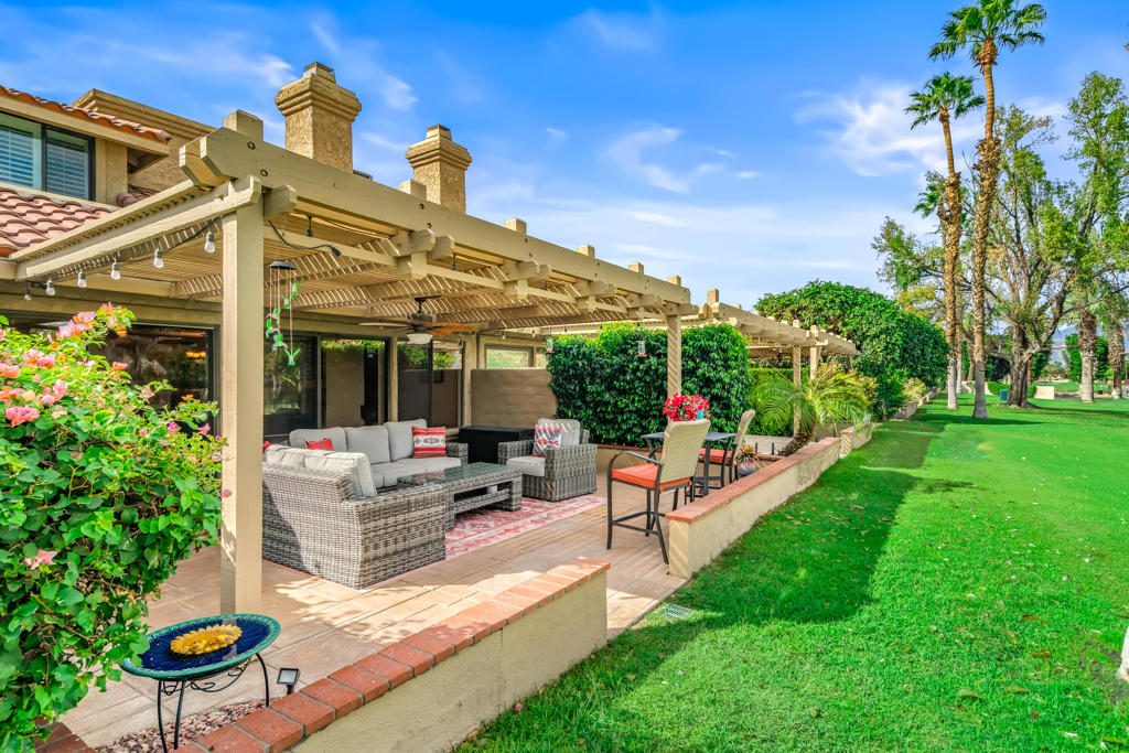 Woodhaven Country Cl - Residential