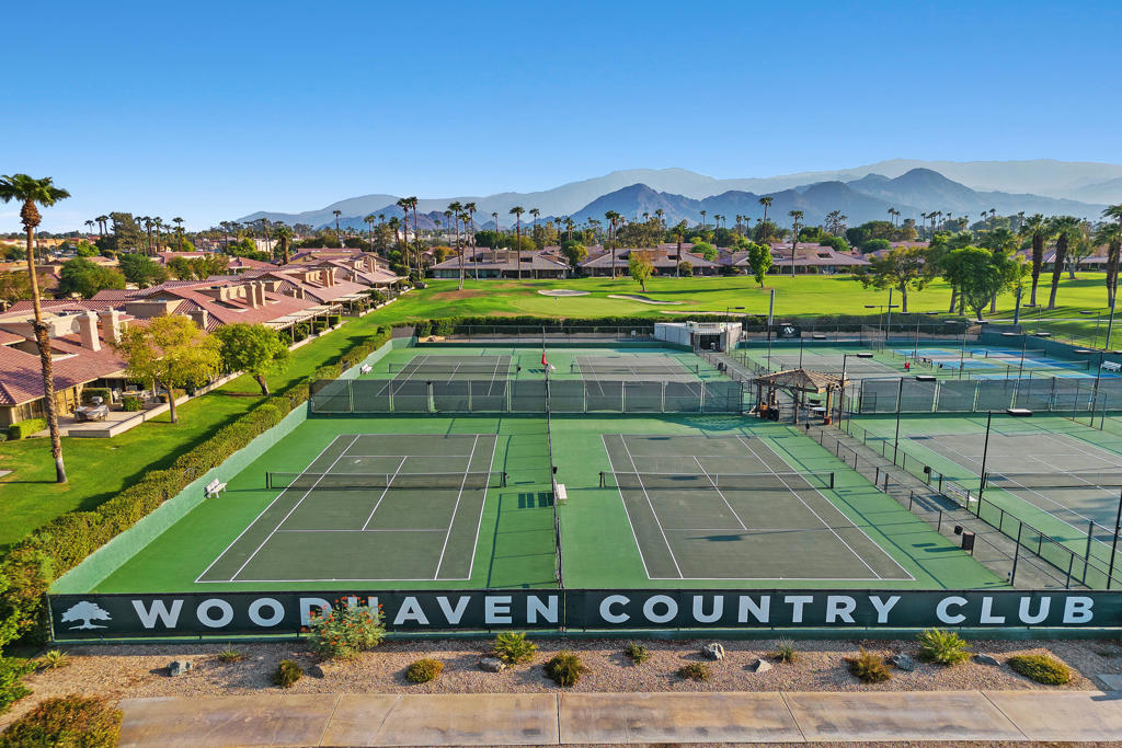 Woodhaven Country Cl - Residential