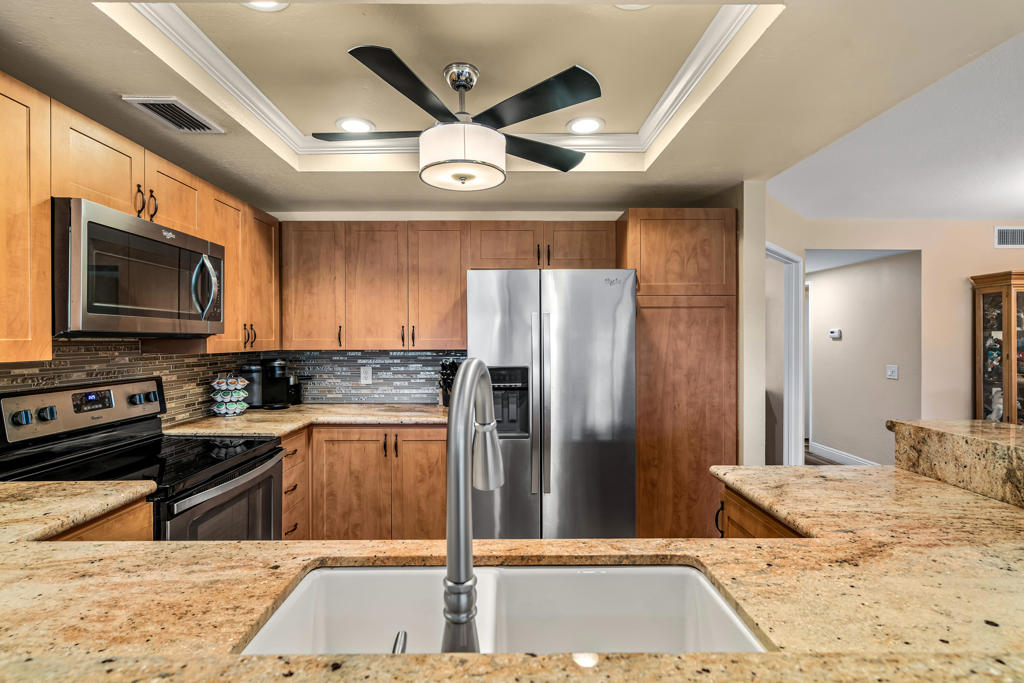 Woodhaven Country Cl - Residential