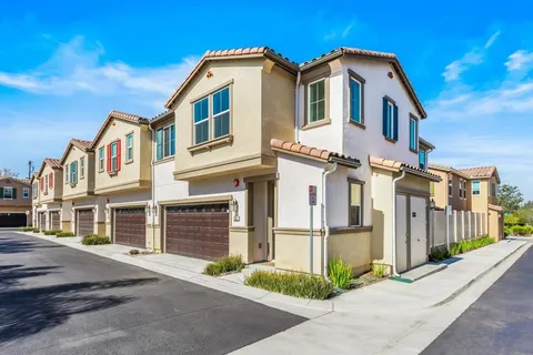 MLS: 260008421SD