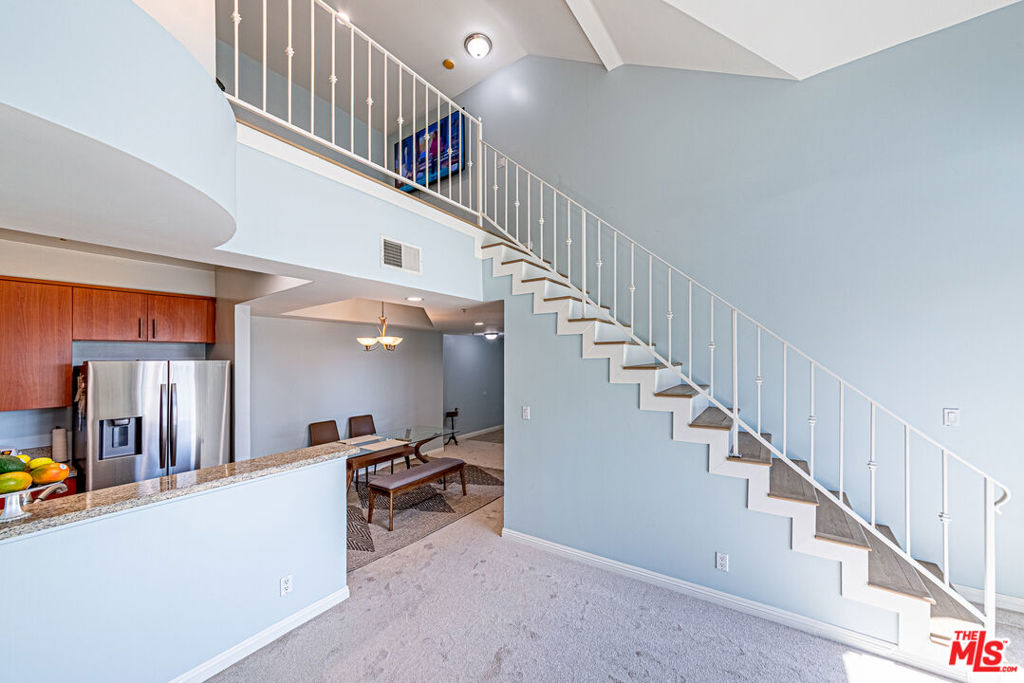620 S Gramercy Place 441