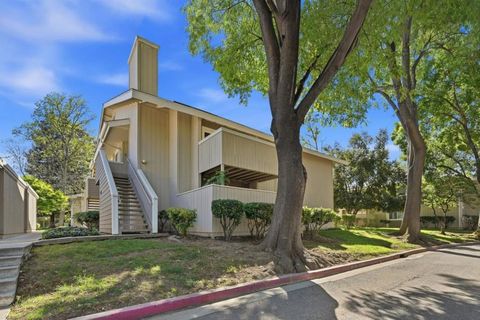 Photo of 5504 Sean Circle #116, San Jose, CA 95123 (MLS # ML82040505)