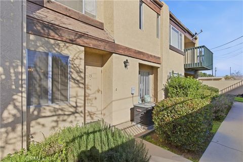 14700 S Berendo 13 Gardena CA 90247