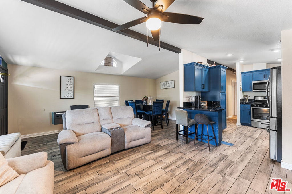 27361 Sierra Highway 57