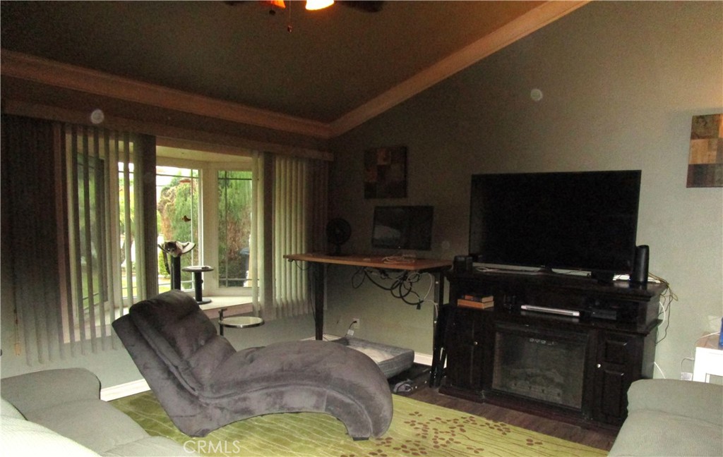 11524 Jerry Street