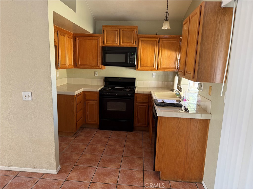 22322 Hillshore Court