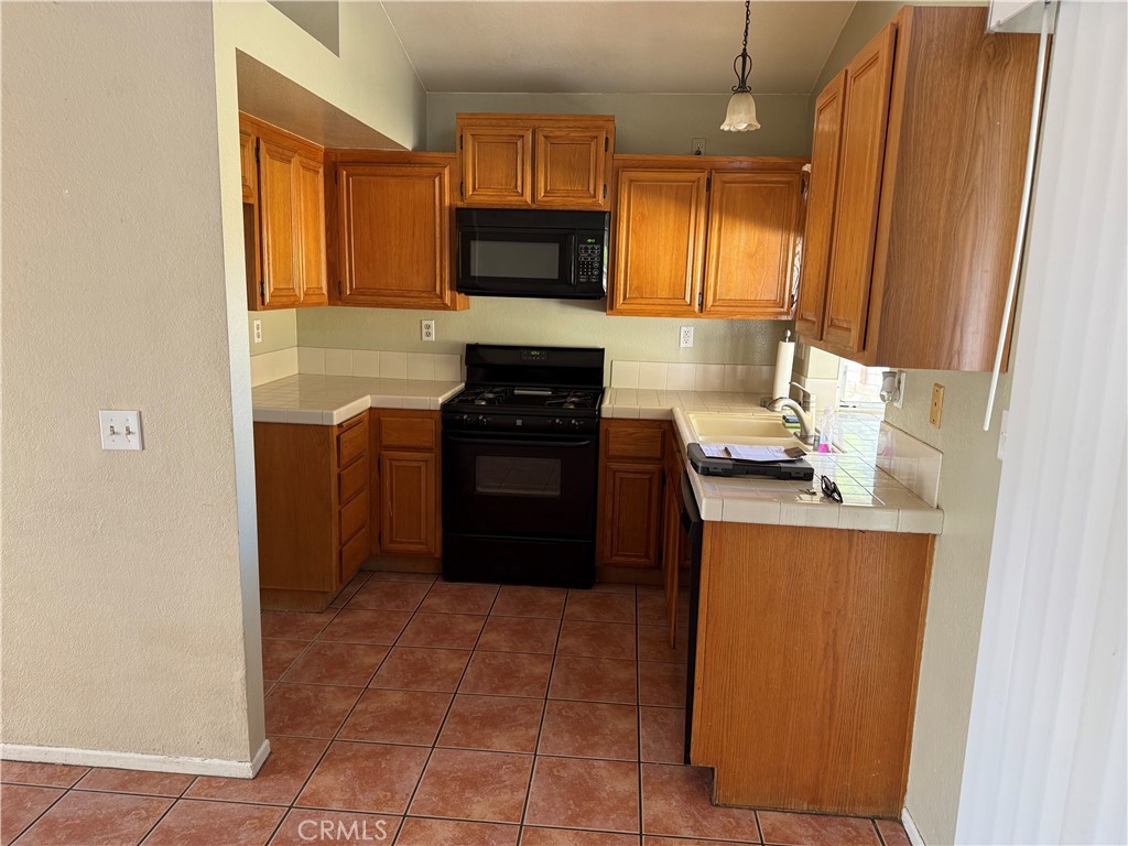 22322 Hillshore Court